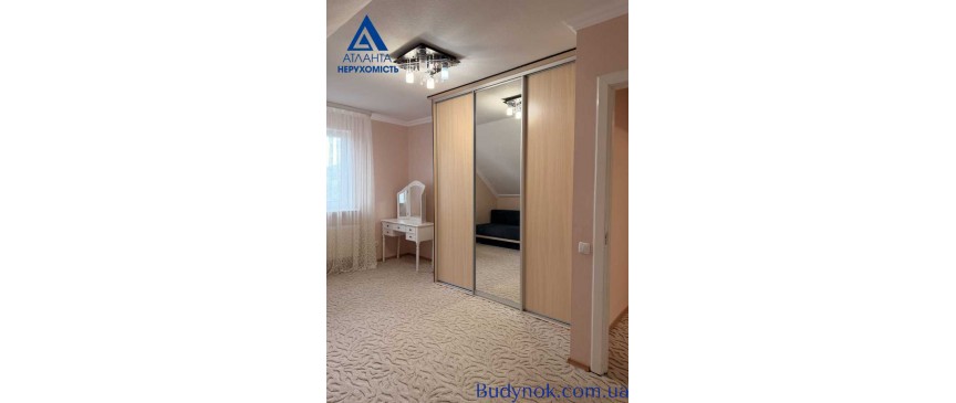 продаж 5-к квартира Луцьк, 215000 $