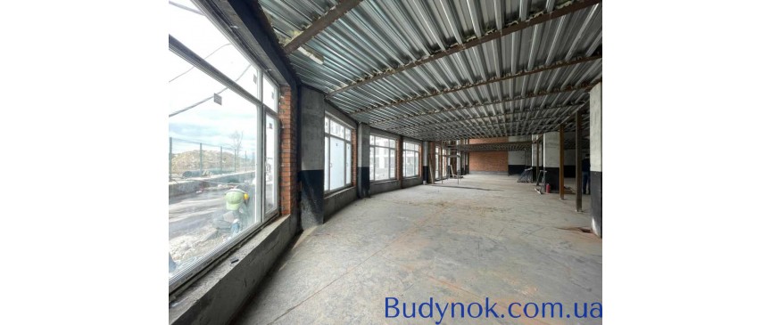 довгострокова оренда торгові площі Київ, Голосіївський, 7000 $/міс.