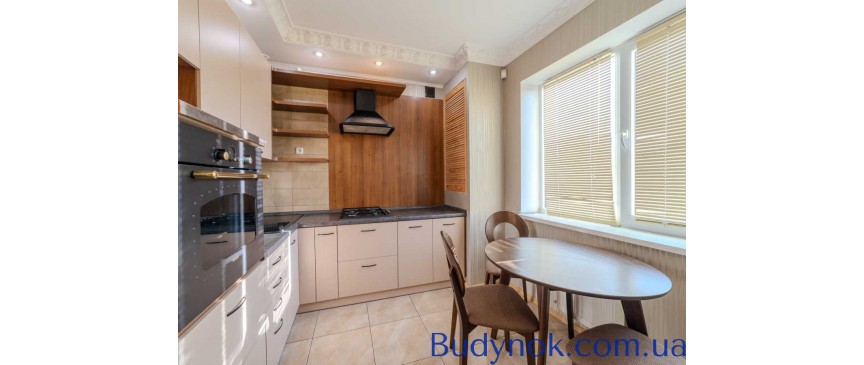 продаж 6-к квартира Києво-Святошинський, Софіївська Борщагівка, 155000 $