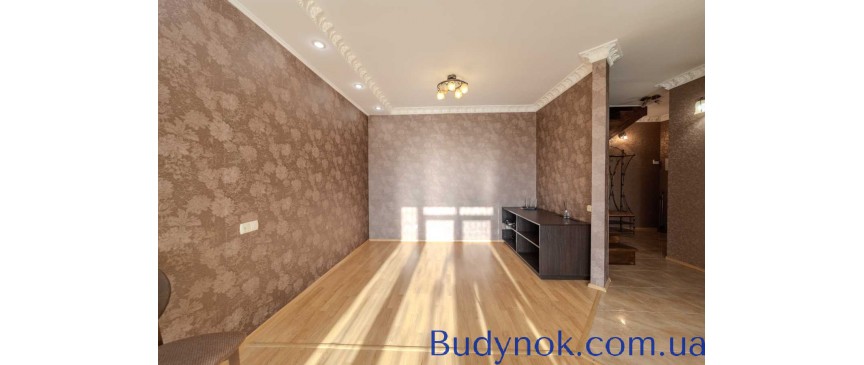 продаж 6-к квартира Києво-Святошинський, Софіївська Борщагівка, 155000 $