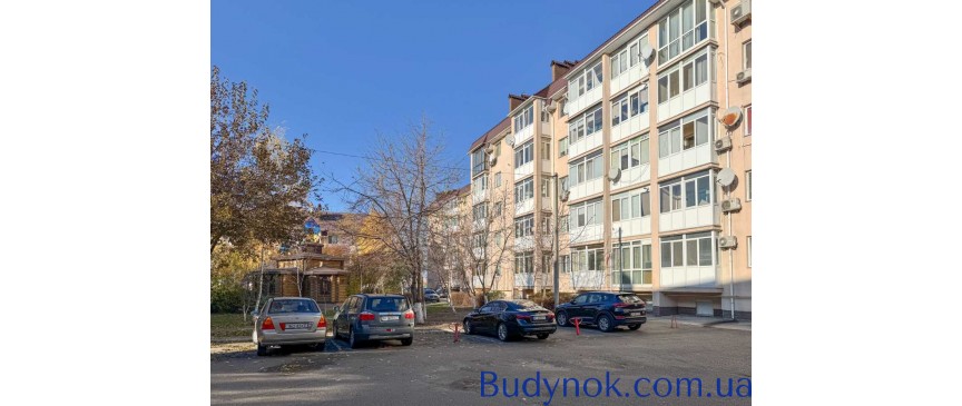 продаж 6-к квартира Києво-Святошинський, Софіївська Борщагівка, 155000 $