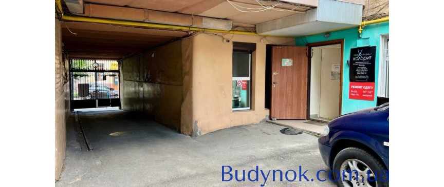  вул.Софіївська. Магазин/салон, високий трафік. 53,7 кв.м
