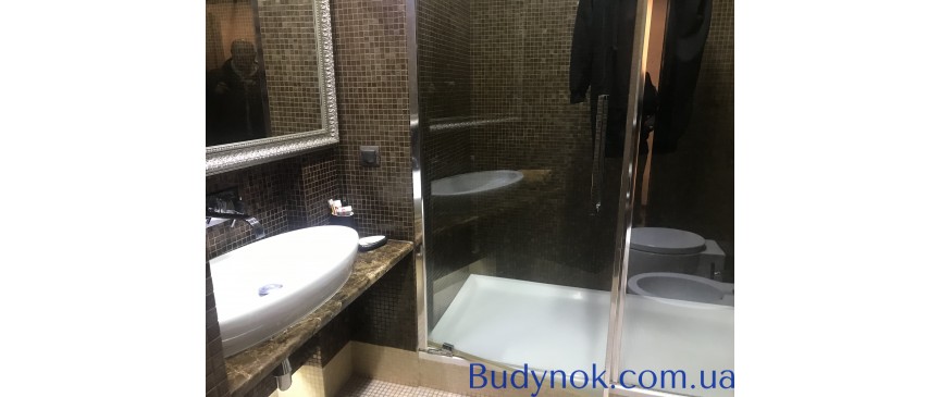Продам 3-х.ком.кв. с дизайнерским ремонтом пр. Науки95 А.