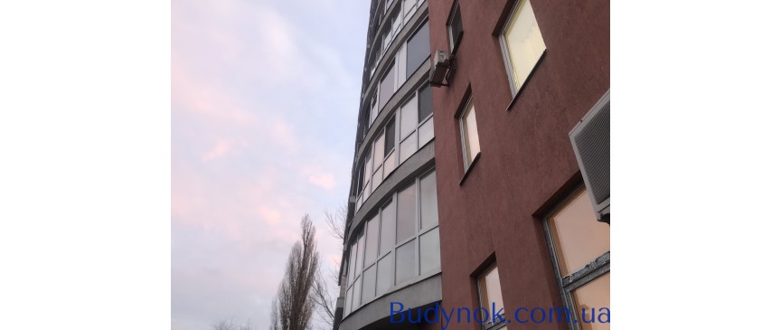 Продам 3-х.ком.кв. с дизайнерским ремонтом пр. Науки95 А.