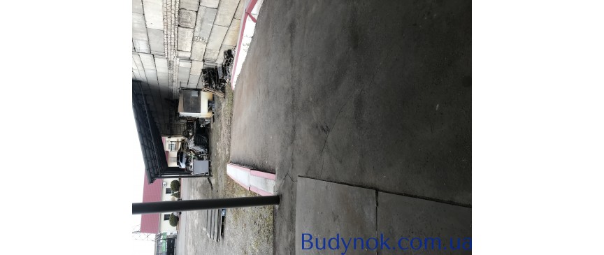 Продам капитальный склад с рампой.