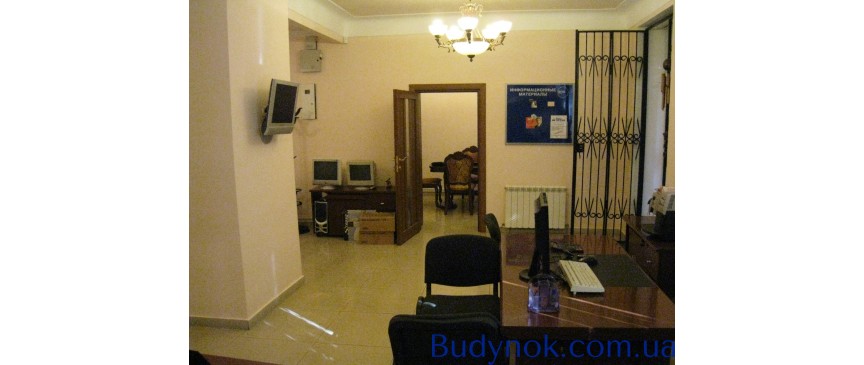 Продам помещение 1 эт. не жилой фонд,красная линия ул.Криворожская