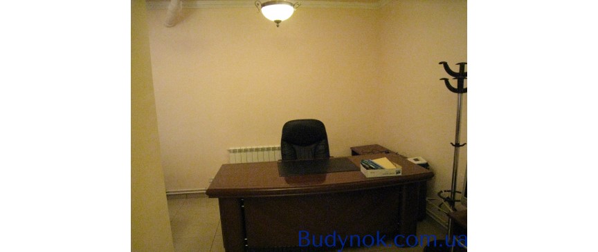 Продам помещение 1 эт. не жилой фонд,красная линия ул.Криворожская