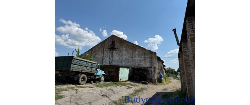 Продам складской комплекс пос. Илларионово, Синелиниковский рн.