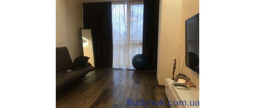 Продам 3-х.ком.кв. с дизайнерским ремонтом пр. Науки95 А.