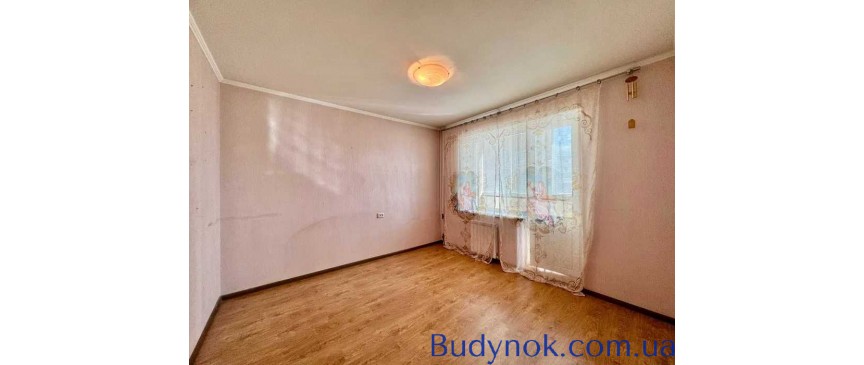 продаж 4-к квартира Київ, Деснянський, 79000 $