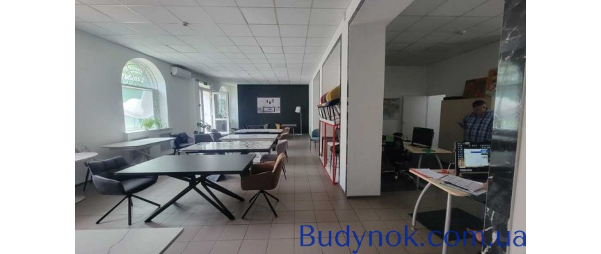  Оренда магазину 208м2 на Печерську, Маккейна, 39