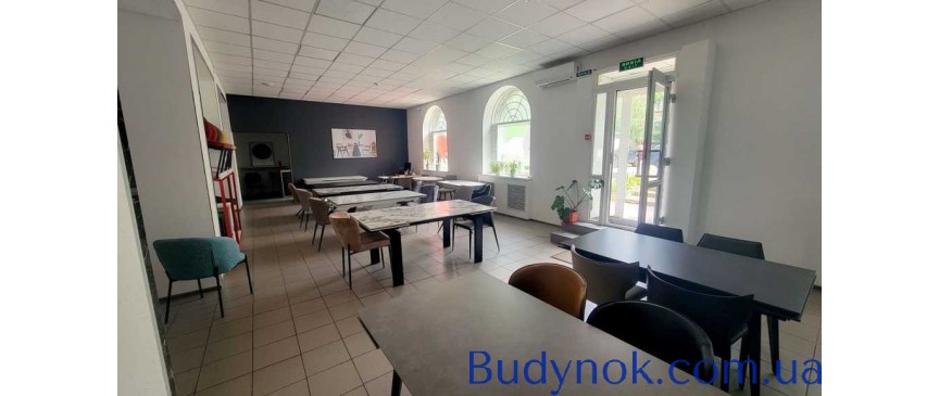  Оренда магазину 208м2 на Печерську, Маккейна, 39