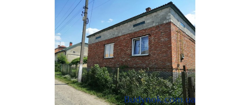 Продається будинок у мальовничому селі Грусятичі