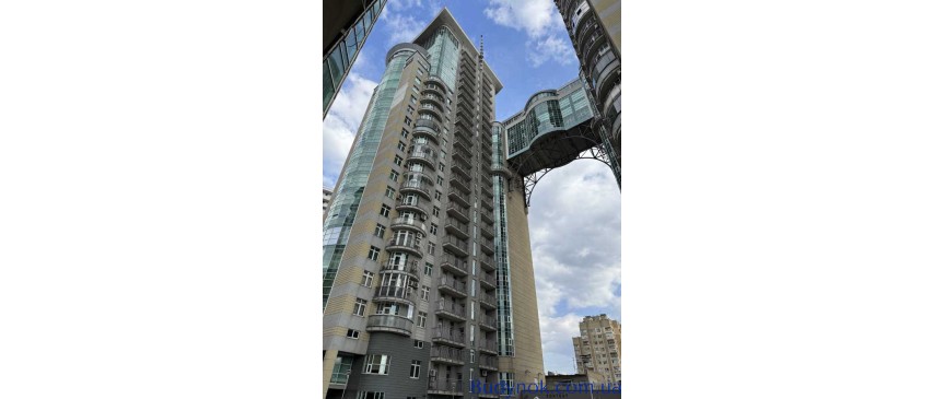 довгострокова оренда 4-к квартира Київ, Печерський, 2500 $/міс.