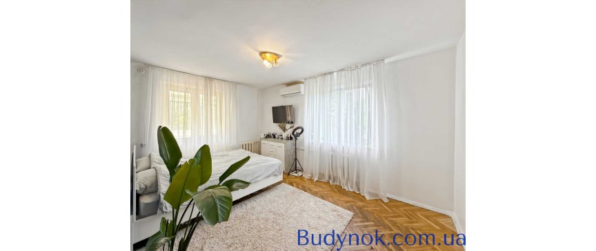 продаж 2-к квартира Київ, Печерський, 76800 $