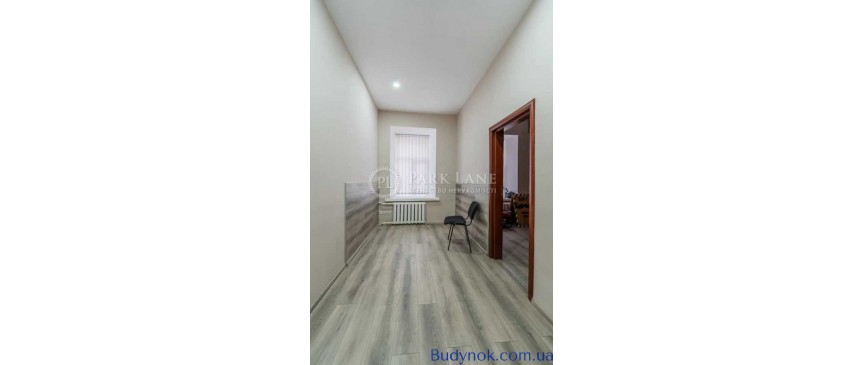 продаж приміщення вільного призначення, будівлі Київ, Печерський, 240000 $