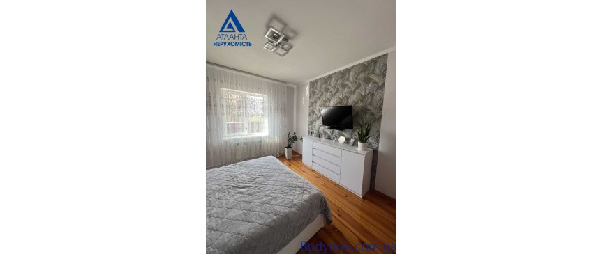 продаж 4-к будинок Луцьк, Лище, 175000 $