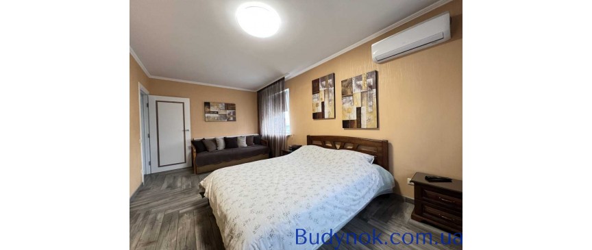 подобова оренда 2-к квартира Київ, Солом`янський, 1100 грн./добу