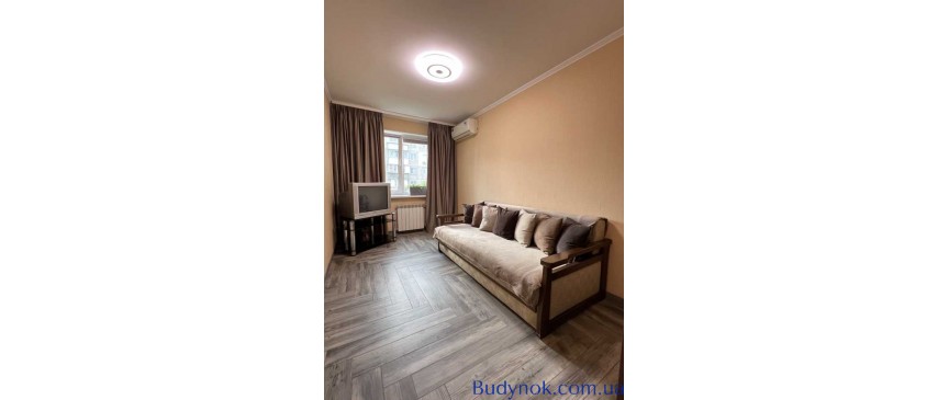 подобова оренда 2-к квартира Київ, Солом`янський, 1100 грн./добу