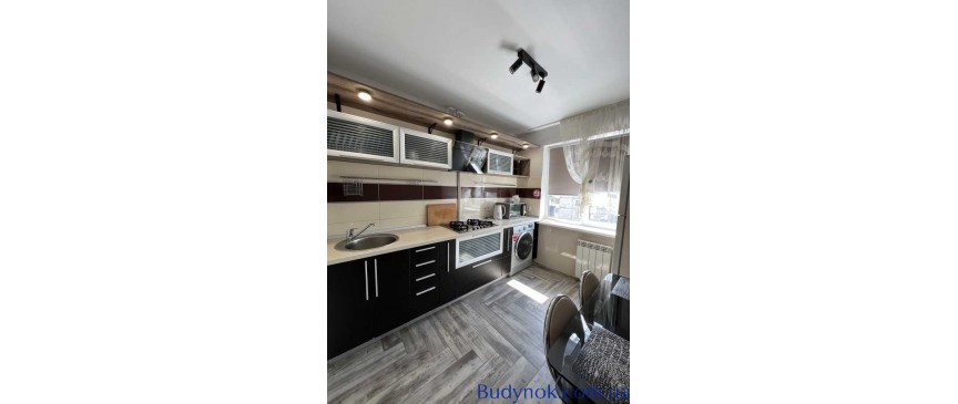 подобова оренда 2-к квартира Київ, Солом`янський, 1100 грн./добу