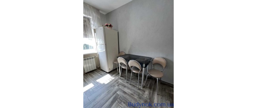 подобова оренда 2-к квартира Київ, Солом`янський, 1100 грн./добу