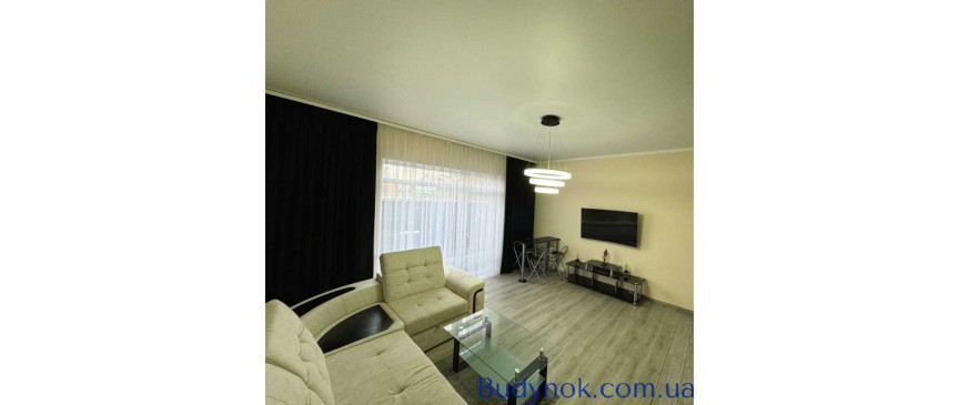 продаж 4-к котедж Рівне, 135000 $