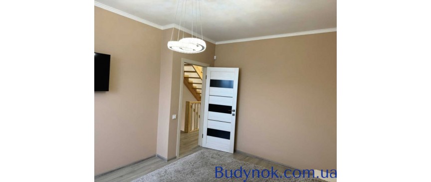 продаж 4-к котедж Рівне, 135000 $