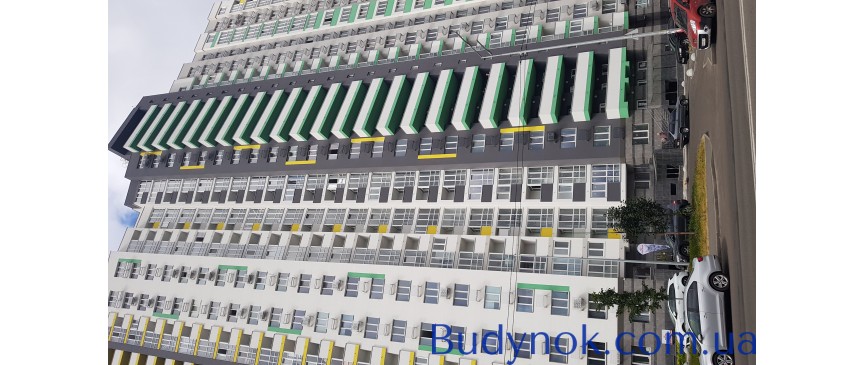 Продаж фасадного комерційного приміщення на шосе Харківське 190, площа 60 кв.м .