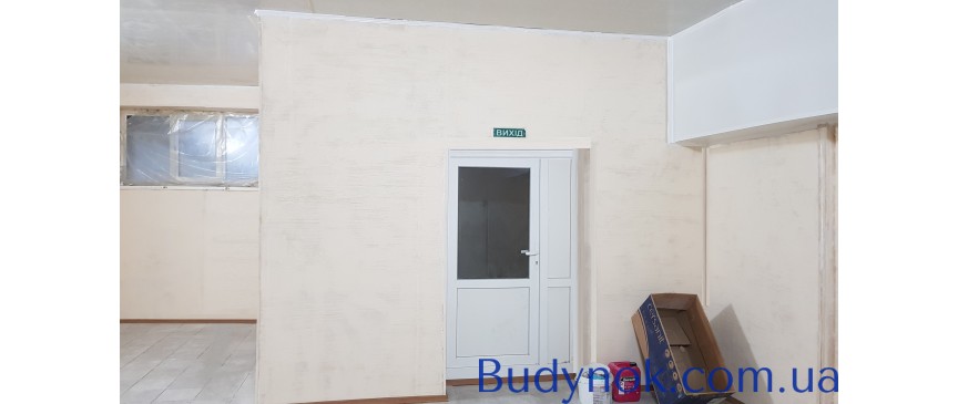 Продаж фасадного комерційного приміщення на шосе Харківське 190, площа 60 кв.м .