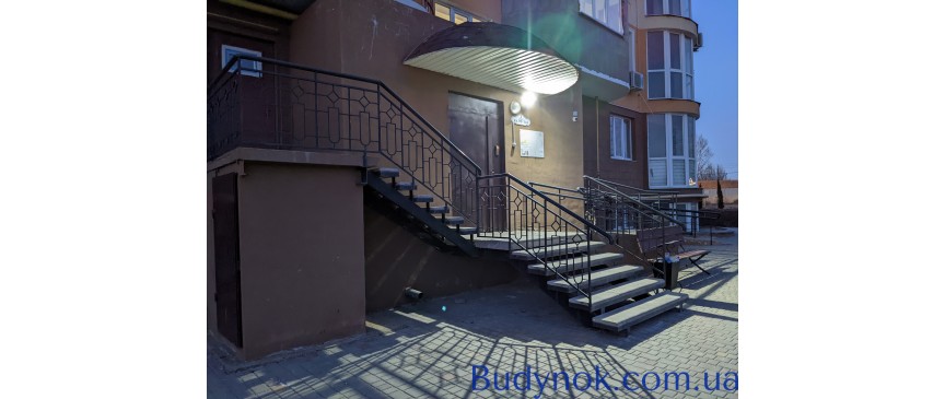 Продам двухуровневую 3к квартиру 80м в ЖК Теплий Дім от хозяина по переуступке