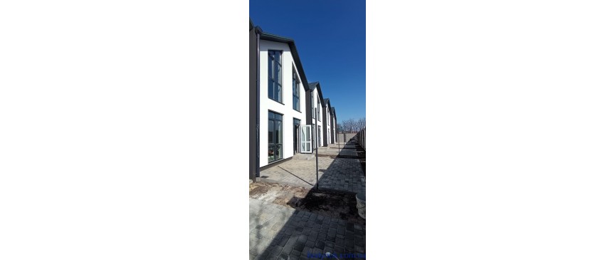 Продам ТАУНХАУСИ в с. Ліски від забудовникам без комісії