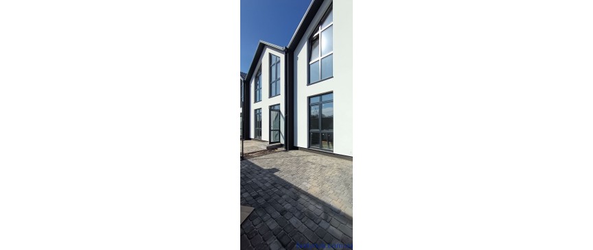 Продам ТАУНХАУСИ в с. Ліски від забудовникам без комісії