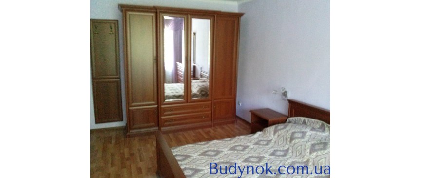 Здам 2-к квартиру в тихому центрі