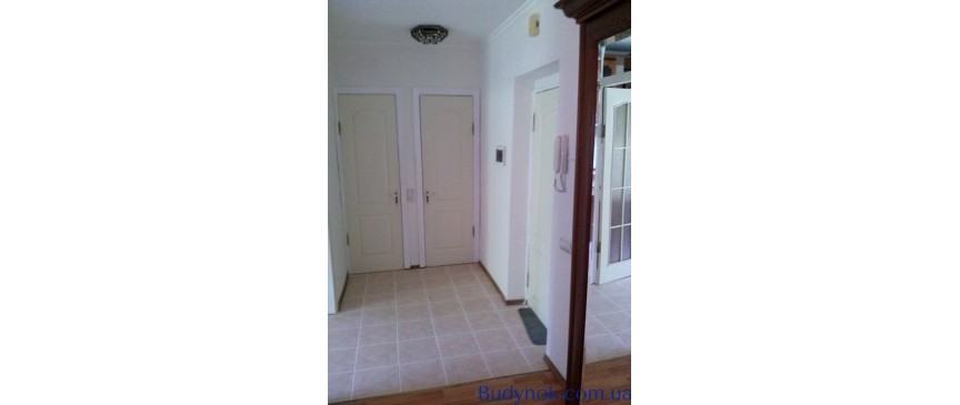 Здам 2-к квартиру в тихому центрі