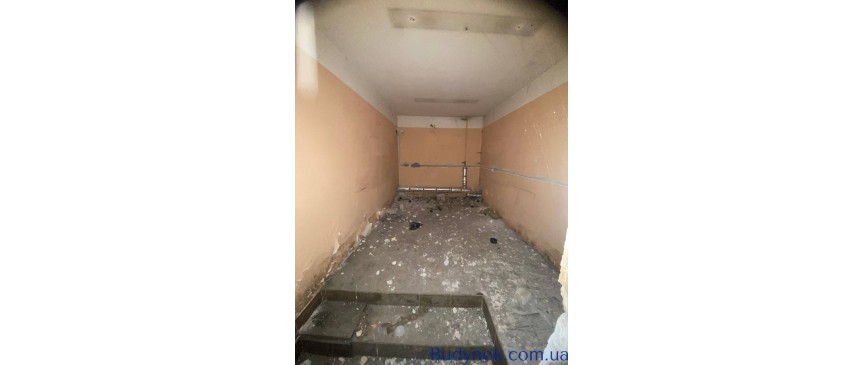 Продаж торгівельного приміщення 242 м², Перемоги вул., 87