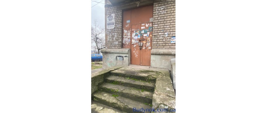 Продаж торгівельного приміщення 242 м², Перемоги вул., 87