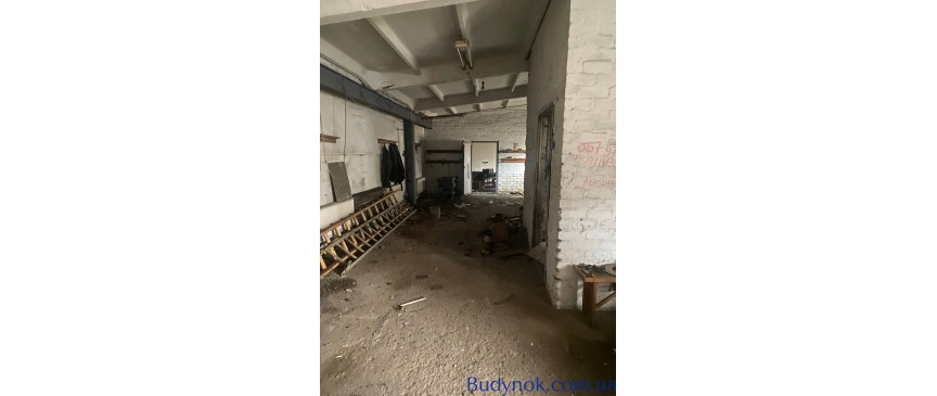 Продаж виробничого приміщення 1673.6 м², Теплична вул., 21А
