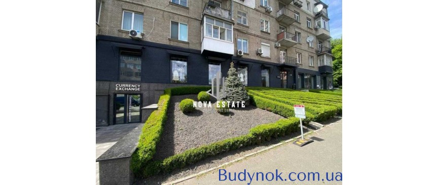 довгострокова оренда торгові площі Київ, Печерський, 100000 грн./міс.