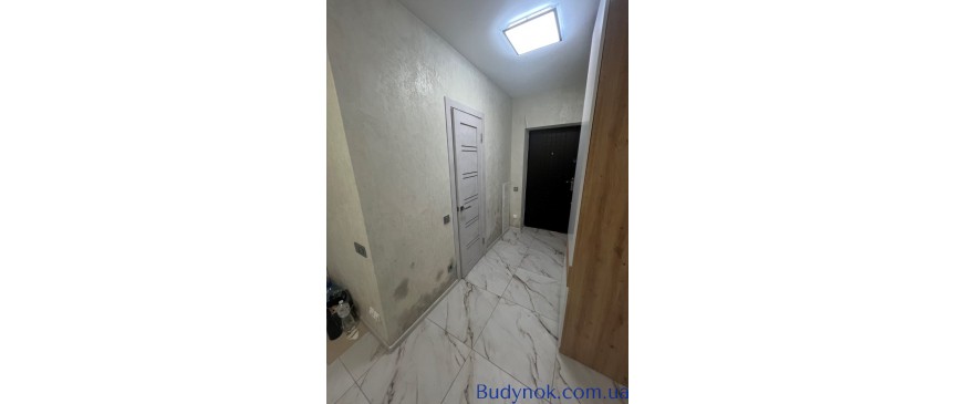 Продам нежитлове приміщення у селі Щасливе, ЖК 7-я