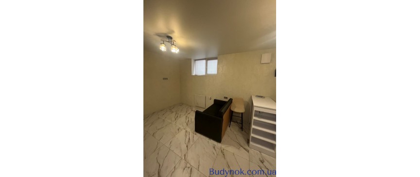 Продам нежитлове приміщення у селі Щасливе, ЖК 7-я