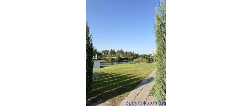 продаж 3-к таунхаус Новомосковський, Новомосковськ, 28000 $