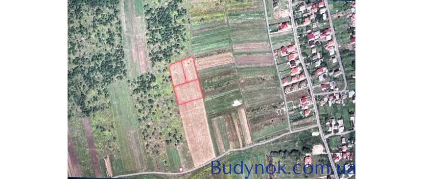 Земельна ділянка у с. Зубра