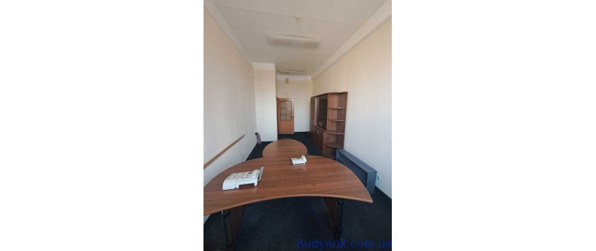 довгострокова оренда офісне приміщення Київ, Печерський, 15300 грн./міс.