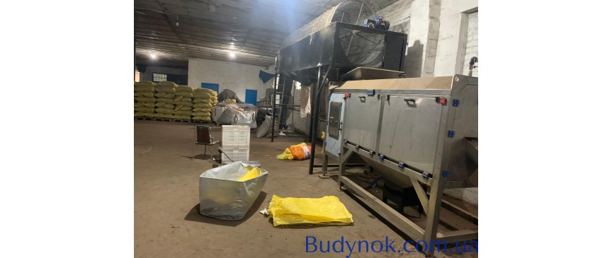 Великие помещение склад продажа