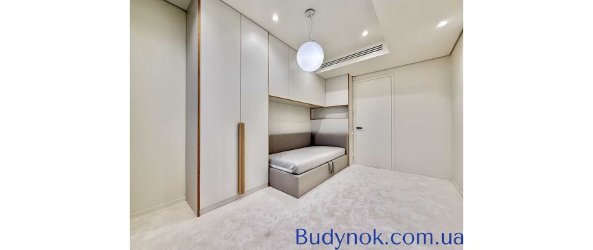 продаж 6-к квартира Київ, Дарницький, 351000 $