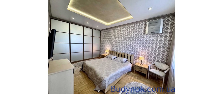 продаж 3-к квартира Київ, Печерський, 175000 $