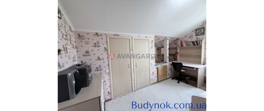продаж 3-к будинок Київ, Дніпровський, 160000 $