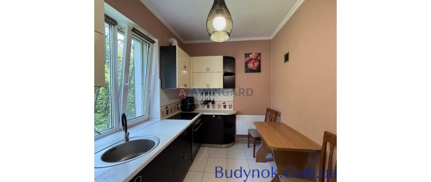 продаж 3-к будинок Київ, Дніпровський, 160000 $