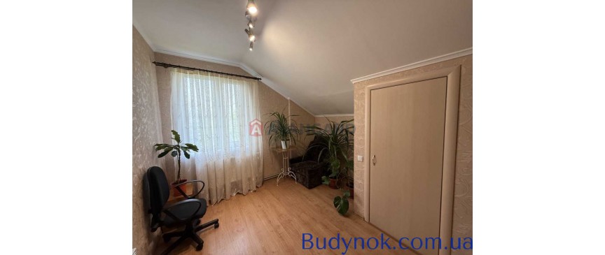 продаж 3-к будинок Київ, Дніпровський, 160000 $