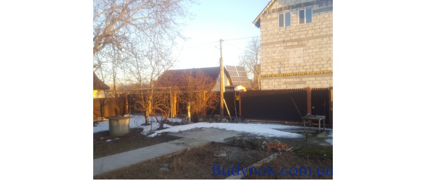 Продам 2 эт. дом на 2 семьи 308 кв.м. в с.Новые Петровцы,14 соток земли